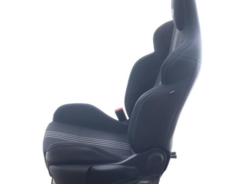 left-front-seat-renault-megane-iv-hatchback-b9amn_-2015-38925445 main image