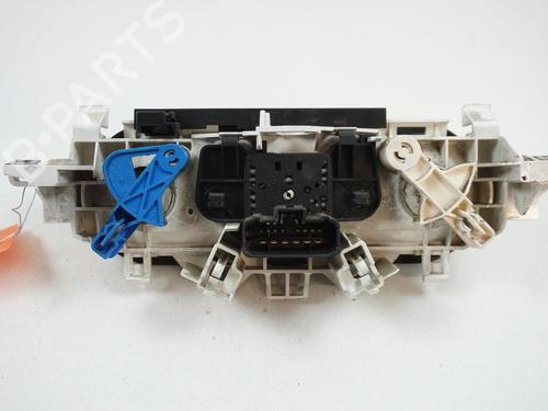Used Climate control Climate control RENAULT TWINGO II (CN0_) 1.5 dCi (CN0E) (64 hp) 18188457 18188457