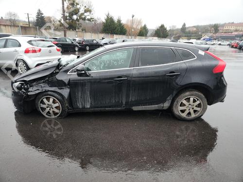 Right headlight VOLVO V40 Hatchback (525) D4 | BP32454405C29