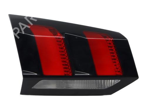 Used Left tailgate light PEUGEOT 3008 II SUV (MC_, MR_, MJ_, M4_) 1.5 BlueHDi 130 (131 hp) 23763962