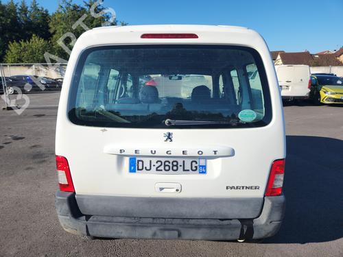 Fuse box PEUGEOT PARTNER MPV (5_, G_) 1.6 HDi 90 | BP30936777E1 - Image 12