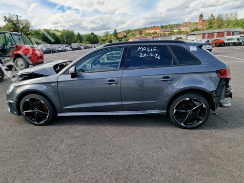 Brugte AUDI A3 Sportback (8VA, 8VF)  2.0 TDI quattro  4933800