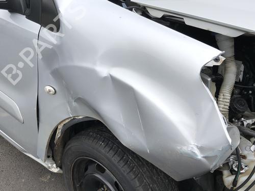 Multifunctionele display PEUGEOT PARTNER Tepee 1.6 HDi 90 | BP23861837C48 