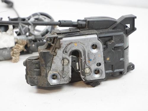 Used Front right lock RENAULT CLIO III (BR0/1, CR0/1) 1.5 dCi (BR17, CR17) (86 hp) 19400630