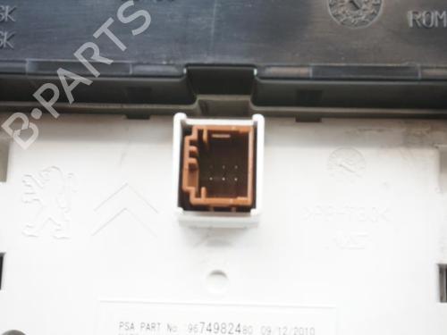 Instrument cluster PEUGEOT 3008 I MPV (0U_) 1.6 HDi | BP18175526C47 