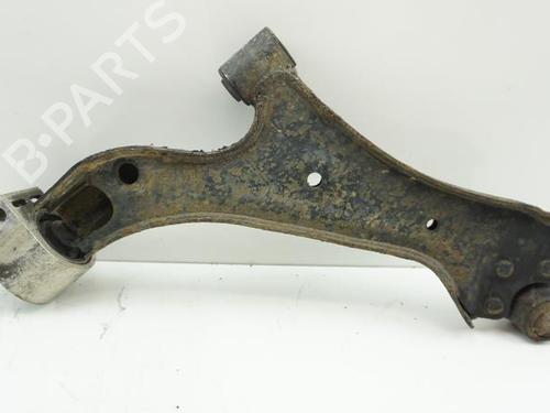 Used Left front suspension arm CHEVROLET CAPTIVA (C100, C140) 2.2 D 4WD (184 hp) 18196881