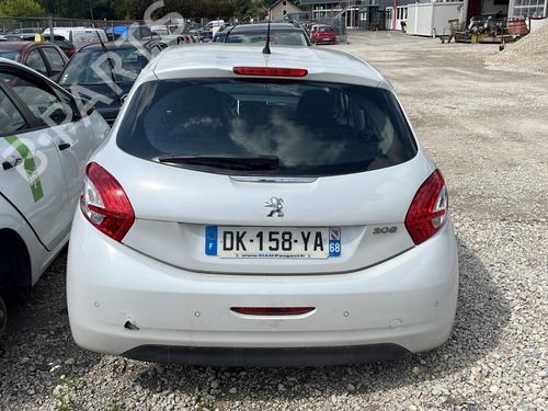 Right taillight PEUGEOT 208 I (CA_, CC_) 1.2 VTI 82 | BP28304277C35 