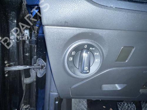 Mando luces SEAT LEON (5F1) 2.0 TDI (184 hp) 31299727