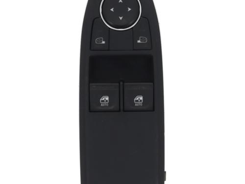 Used Left front window switch RENAULT CLIO V (B7_) 1.5 Blue dCi 100 (B7AD) (101 hp) 31025629