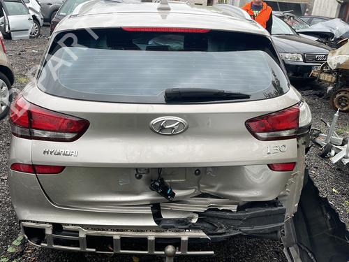Steering column stalk HYUNDAI i30 Estate (PDE) 1.4 MPI | BP36166045I23 - Image 5