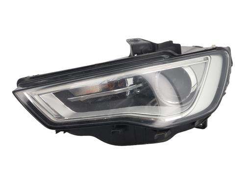Used Left headlight AUDI A3 (8V1, 8VK) 2.0 TDI (150 hp) 31715986
