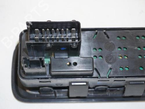 Used Switch CITROËN C3 II (SC_) 1.4 HDi 70 (SC8HZC, SC8HR0, SC8HP4) (68 hp) 22071901