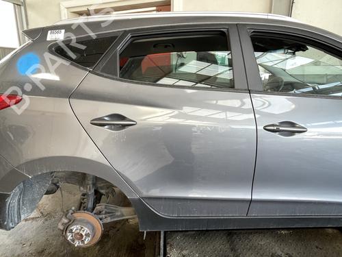 Used Right rear door HYUNDAI ix35 (LM, EL, ELH) 1.7 CRDi (116 hp) 26973988