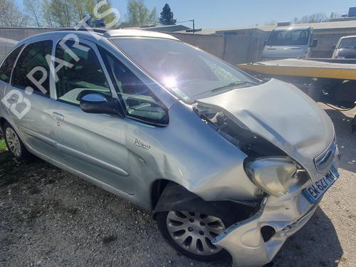 Left taillight CITROËN XSARA PICASSO (N68) 2.0 HDi | BP26966884C34