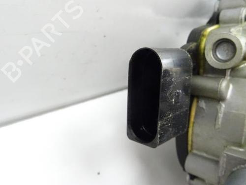 Used Front wiper motor Front wiper motor OPEL ADAM (M13) 1.4 (101 hp) 18178358 18178358