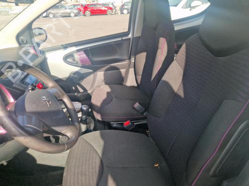 Used Parts PEUGEOT 107 (PM_, PN_) 1.0 4957411
