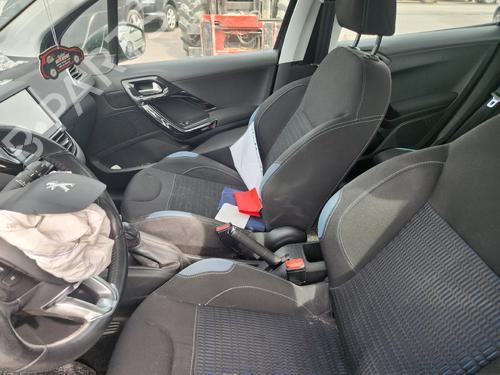 Used Parts PEUGEOT 208 I (CA_, CC_) 1.6 HDi 4686552