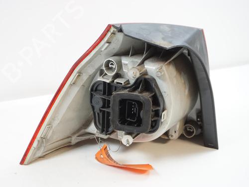 Used Right taillight Right taillight VW GOLF V (1K1) 1.9 TDI (105 hp) 18172798 18172798