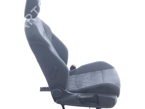 stol-hyre-foran-vw-golf-viii-cd1-da1-2019-38609277 main image