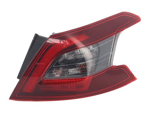 Right taillight PEUGEOT 308 II (LB_, LP_, LW_, LH_, L3_) 1.6 GTi (L35GNH) 9823728580