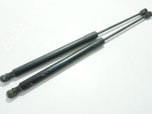 Used Tailgate lift support Tailgate lift support AUDI Q5 (8RB) 2.0 TDI quattro (170 hp) 18197463 18197463
