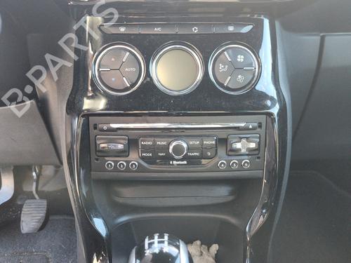 Left front seat CITROËN DS3 (SA_) 1.6 HDi 110 | BP32000485C15 - Image 16