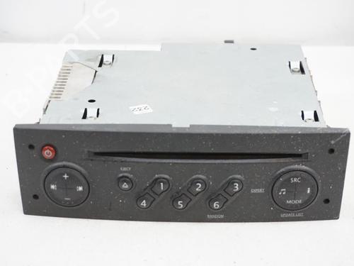 Used Radio RENAULT CLIO III (BR0/1, CR0/1) 1.6 16V (BR09, BR0T, CR09, CR0T) (88 hp) 21143777