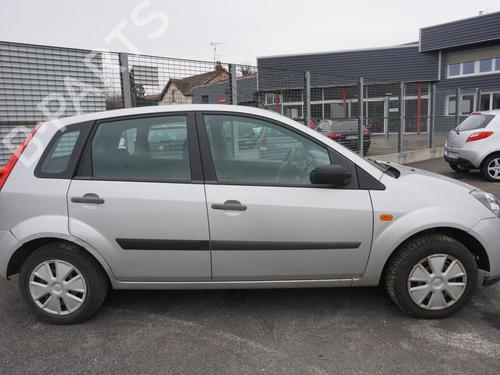 Left mirror FORD FIESTA V (JH_, JD_) 1.25 16V | BP21727944C26 
