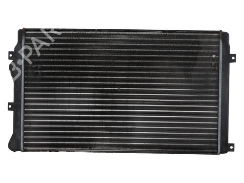 Used Water radiator Water radiator 37746116 37746116