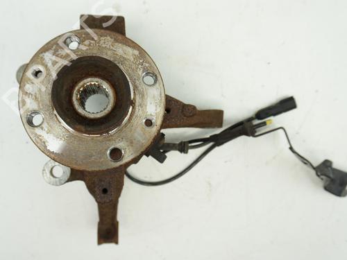 Used Right front steering knuckle DACIA LOGAN MCV II TCe 90 (K8M1, K8MA, K8AC) (90 hp) 18195811