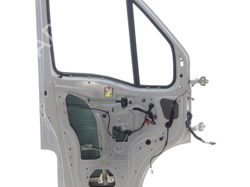 Left front door RENAULT TRUCKS MASCOTT Platform/Chassis 120.65 (A00500007) | BP29935288C2
