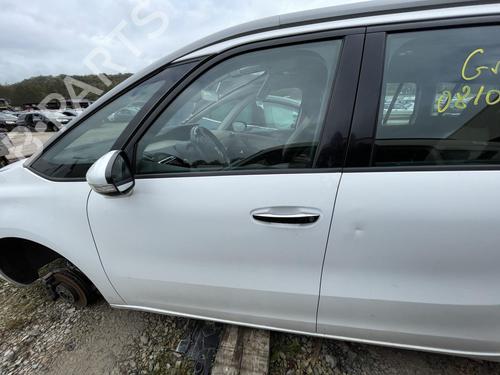 Used Left front door CITROËN C4 Grand Picasso II (DA_, DE_) 1.6 HDi / BlueHDi 115 (115 hp) 22074904