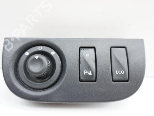 Used Mirror switch Mirror switch DACIA LOGAN MCV II TCe 90 (K8M1, K8MA, K8AC) (90 hp) 22072033 22072033