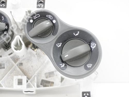 Used Climate control Climate control FIAT PANDA (169_) 1.2 (169.AXB11, 169.AXB1A) (60 hp) 18190825 18190825