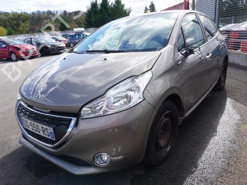 Radio PEUGEOT 208 I (CA_, CC_) 1.2 VTI 82 | BP21166241E6 