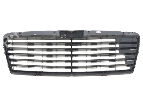 Used Grille Grille MERCEDES-BENZ E-CLASS T-Model (S210) E 300 T Turbo-D (210.225) (177 hp) 40152539 40152539