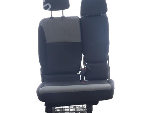 Used Right front seat Right front seat RENAULT KANGOO Express (FW0/1_) 1.5 dCi 95 (FW16) (95 hp) 34570518 34570518