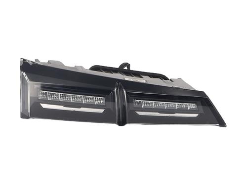 Used Left tailgate light PEUGEOT 308 III (FB_, FH_, FP_, F3_, FM_) PureTech 130 (FPHNSL, FPHNST) (131 hp) 26000940
