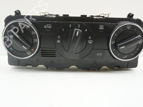 Used Climate control MERCEDES-BENZ B-CLASS Sports Tourer (W245) B 180 CDI (245.207) (109 hp) 19311501