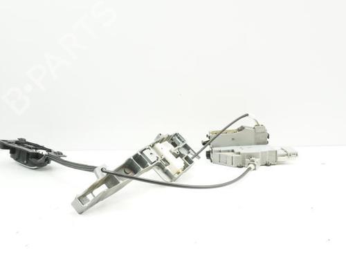 Used Rear left lock PEUGEOT 407 (6D_) 2.0 HDi 135 (6DRHRH, 6DRHRE, 6DRHRG, 6DRHRJ) (136 hp) 25221319