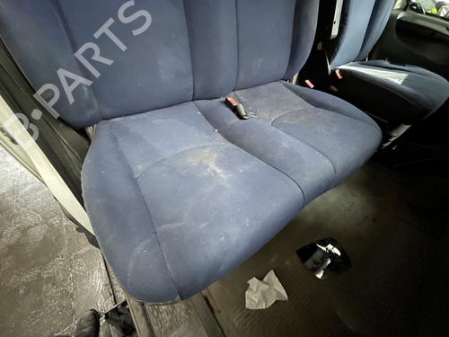Right front seat IVECO DAILY IV Van 35C10, 35S10 | BP31096835C16 - Image 3