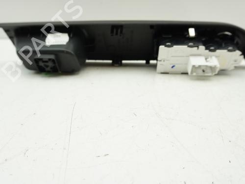 Used Left front window switch Left front window switch OPEL CORSA F (P2JO) 1.2 (68) (75 hp) 18184074 18184074