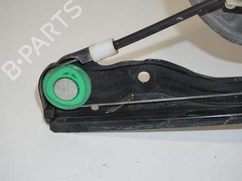 Rudehejsemekanisme venstre bagtil VW GOLF V (1K1) 1.9 TDI | BP18185748C24 