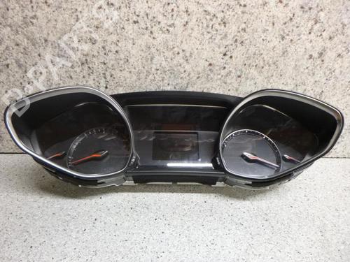 Used Instrument cluster PEUGEOT 308 II (LB_, LP_, LW_, LH_, L3_) 1.6 HDi / BlueHDi 115 (115 hp) 18179391
