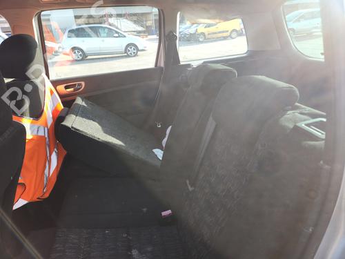 Left headlight PEUGEOT 307 Break (3E) 2.0 HDI 110 | BP32298705C28 - Image 9