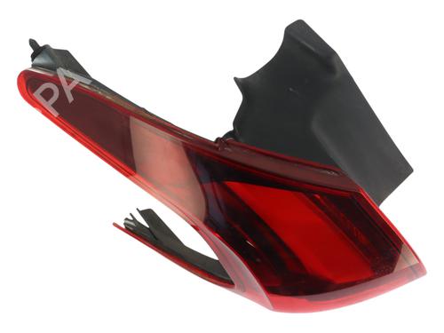 left-taillight-peugeot-2008-i-cu_-2013-39419151 main image