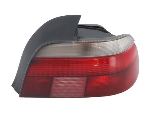 Used Right taillight BMW 5 (E39) 525 tds (143 hp) 22371091