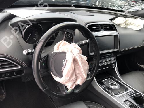 AdBlue-tank JAGUAR XE (X760) 2.0 D AWD | BP29474429M85 - Image 4