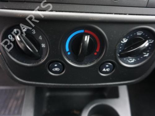 Climate control FORD FIESTA V (JH_, JD_) 1.25 16V | BP21785182I5 