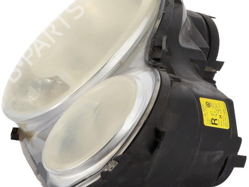 Right headlight VW POLO IV (9N_, 9A_) 1.2 | BP19641583C29 